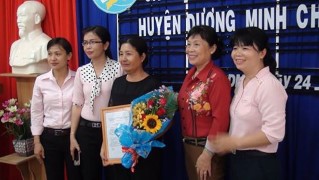 Hội LHPN huyện Dương Minh Châu: Ra mắt Câu lạc bộ Nữ trí thức