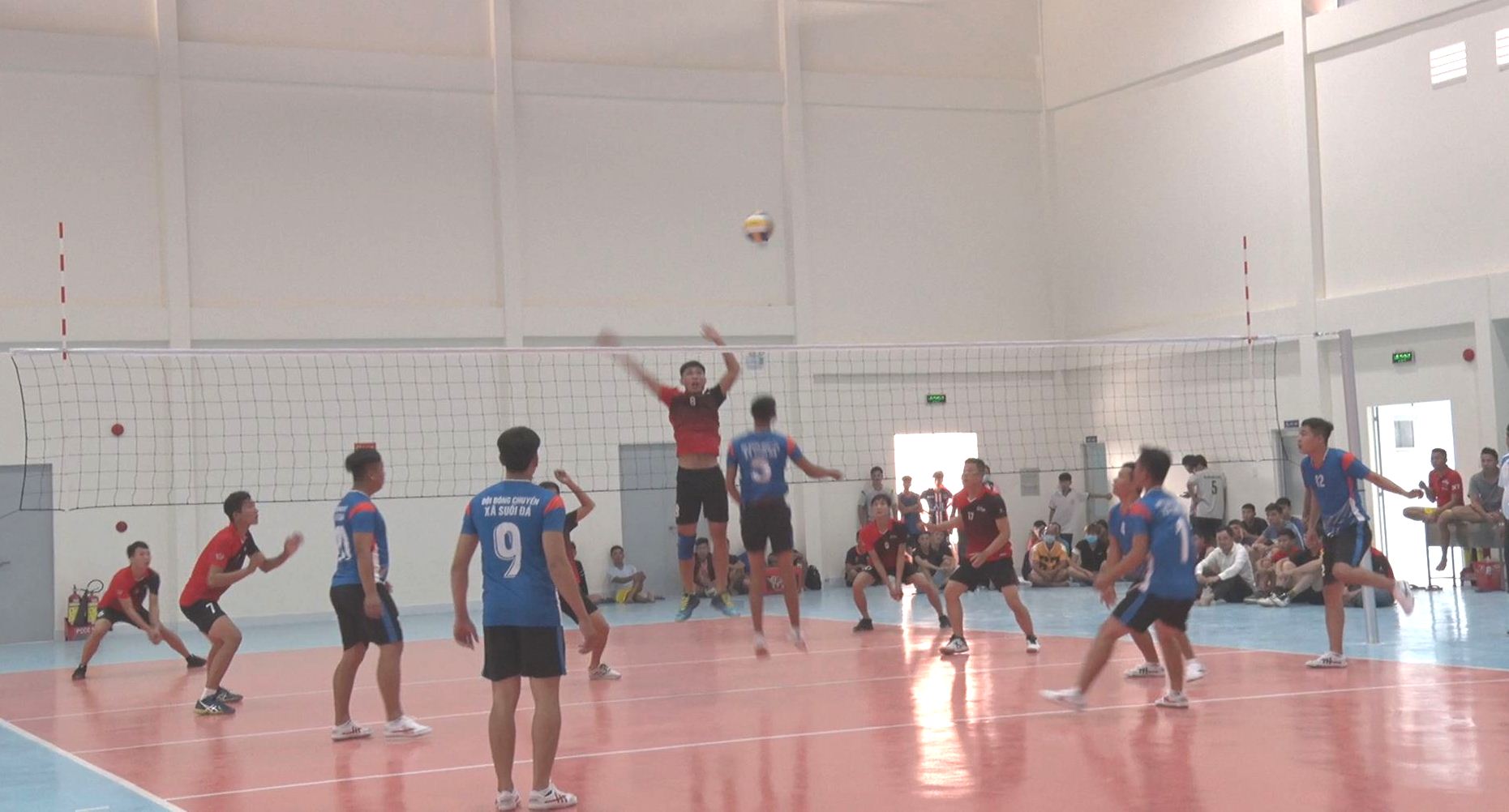 Huyện Dương Minh Châu tổ chức khai mạc Giải vô địch bóng chuyền năm 2020