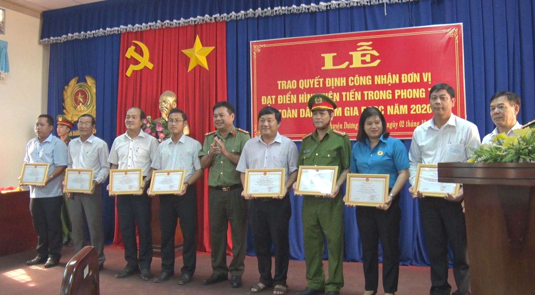 Công nhận 24 điển hình tiên tiến trong phong trào toàn dân tham gia Phòng cháy chữa cháy tại huyện Dương Minh Châu