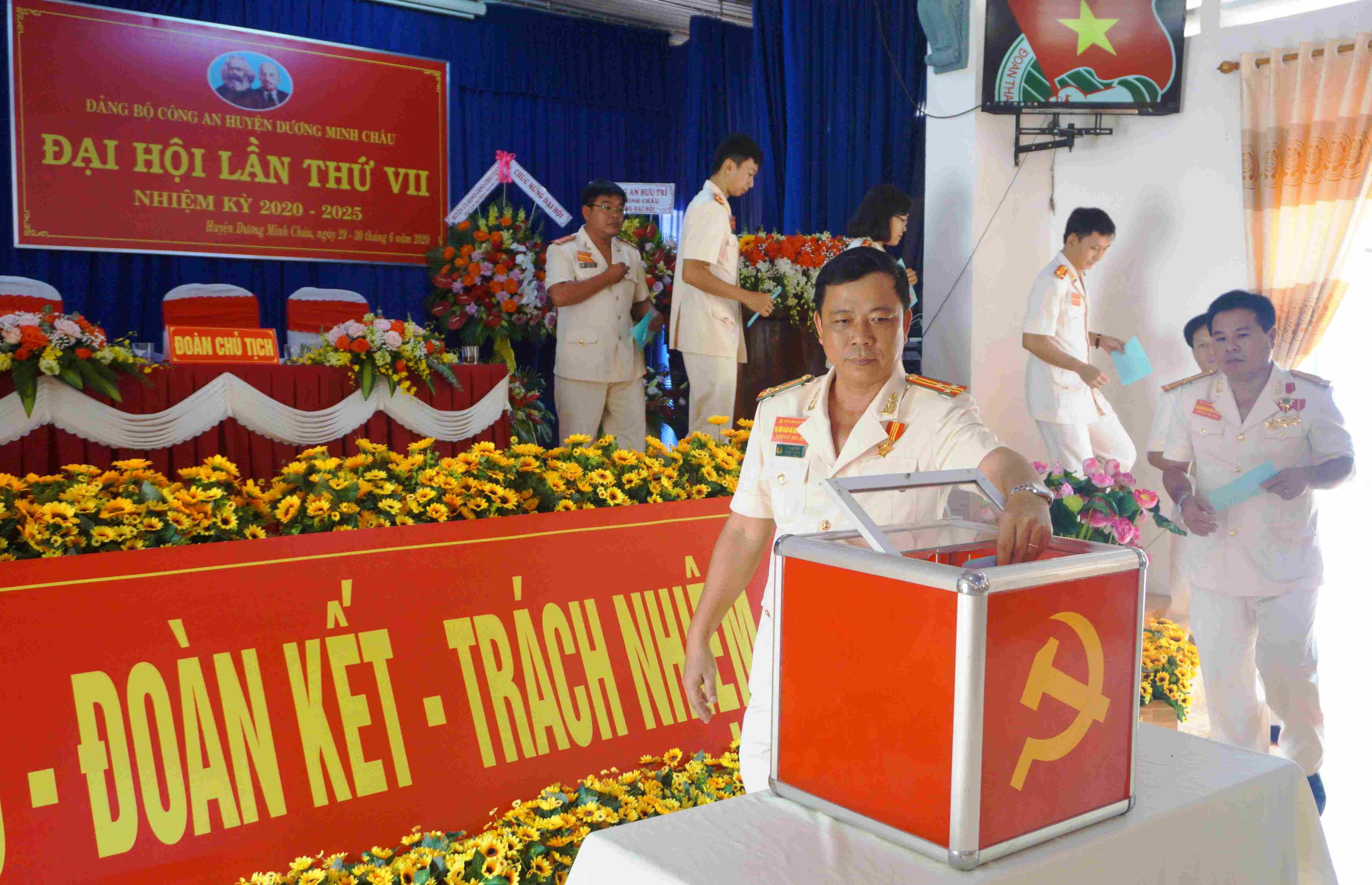 Công an huyện Dương Minh Châu Tổ chức Đại hội Đảng bộ lần thứ VII, nhiệm kỳ 2020-2025