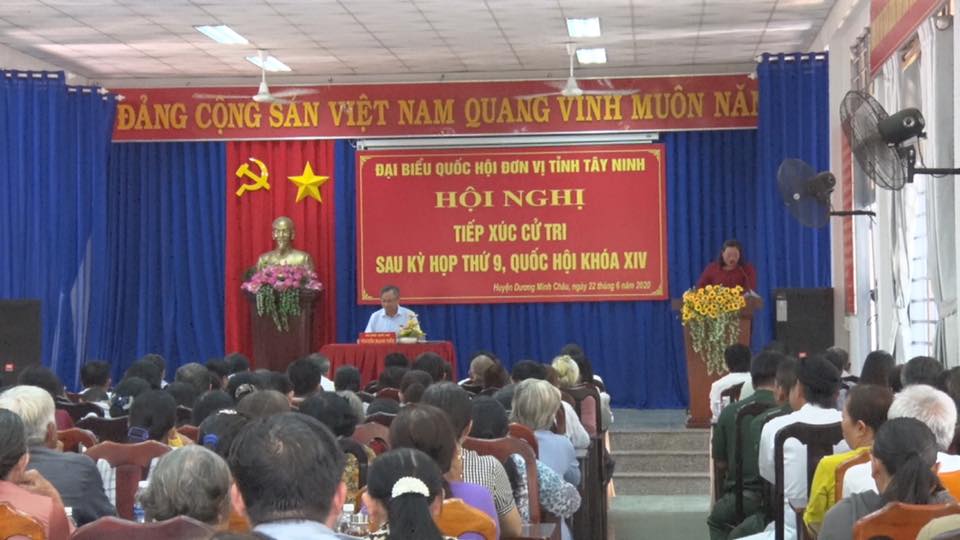 Đại biểu Quốc hội tiếp xúc cử tri huyện Dương Minh Châu