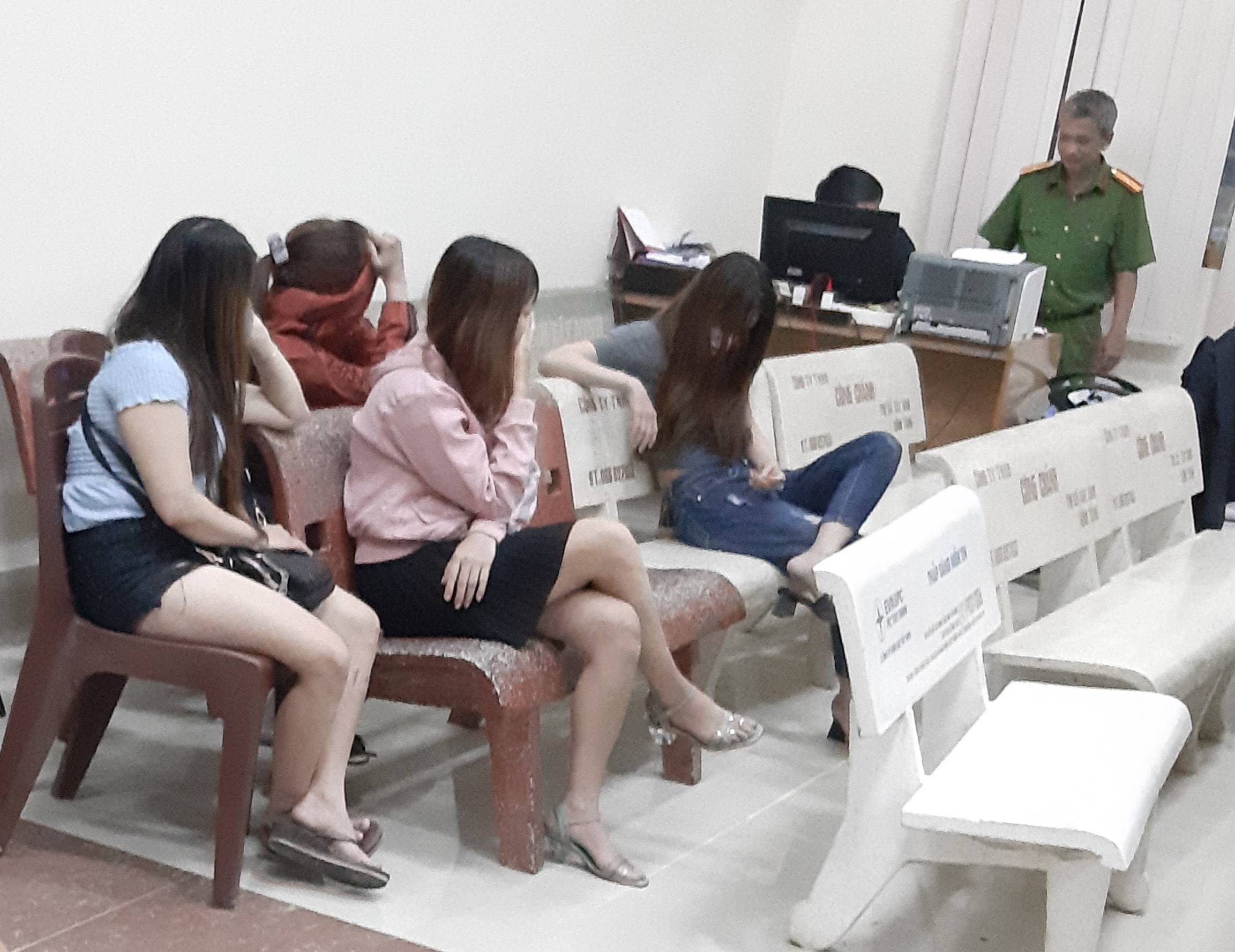 Công an huyện Dương Minh Châu triệt xóa 02 điểm mại dâm trên địa bàn xã Bàu Năng