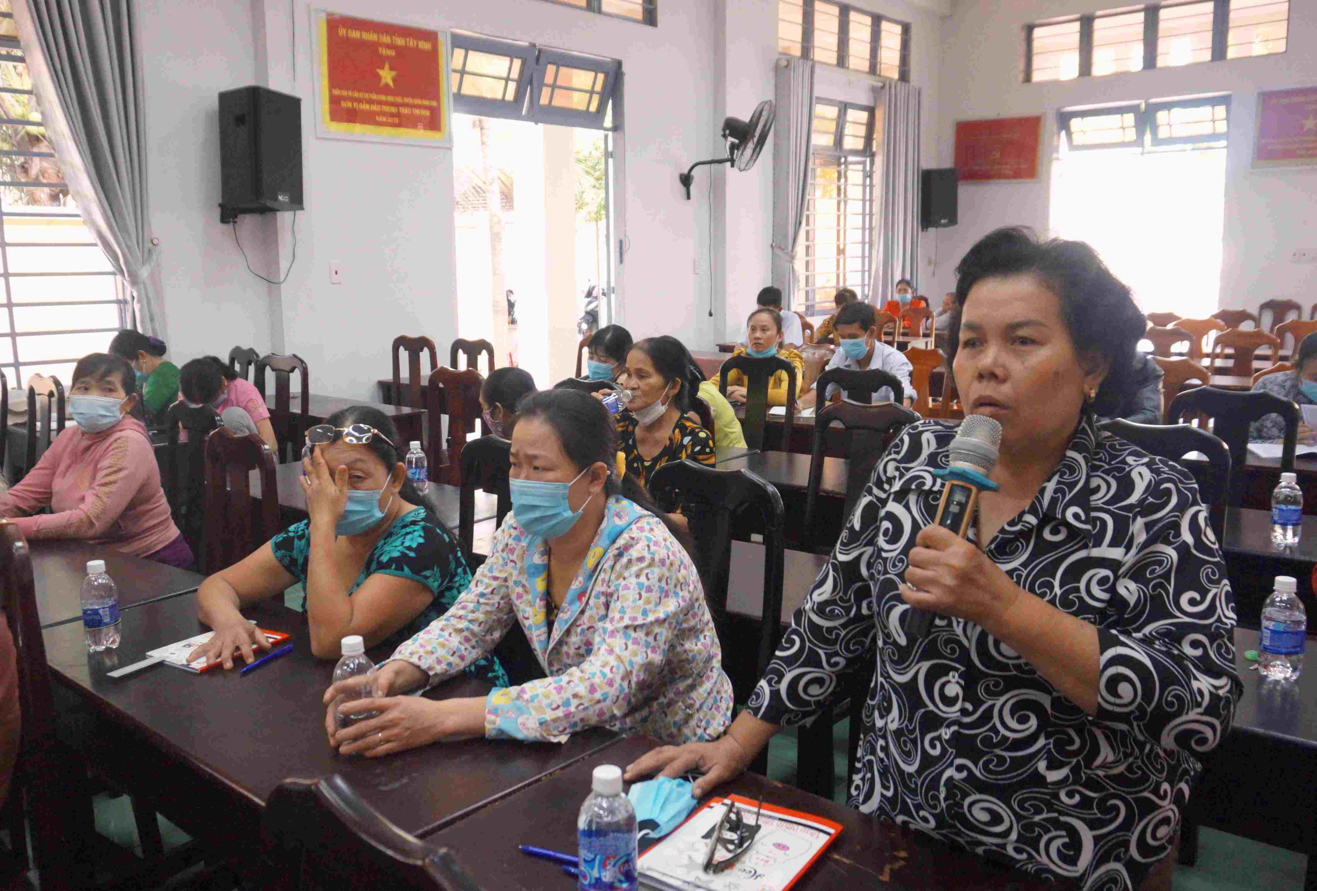 Đại biểu Hội đồng nhân dân 2 cấp tiếp xúc cử tri xã Suối Đá và Thị trấn Dương Minh Châu