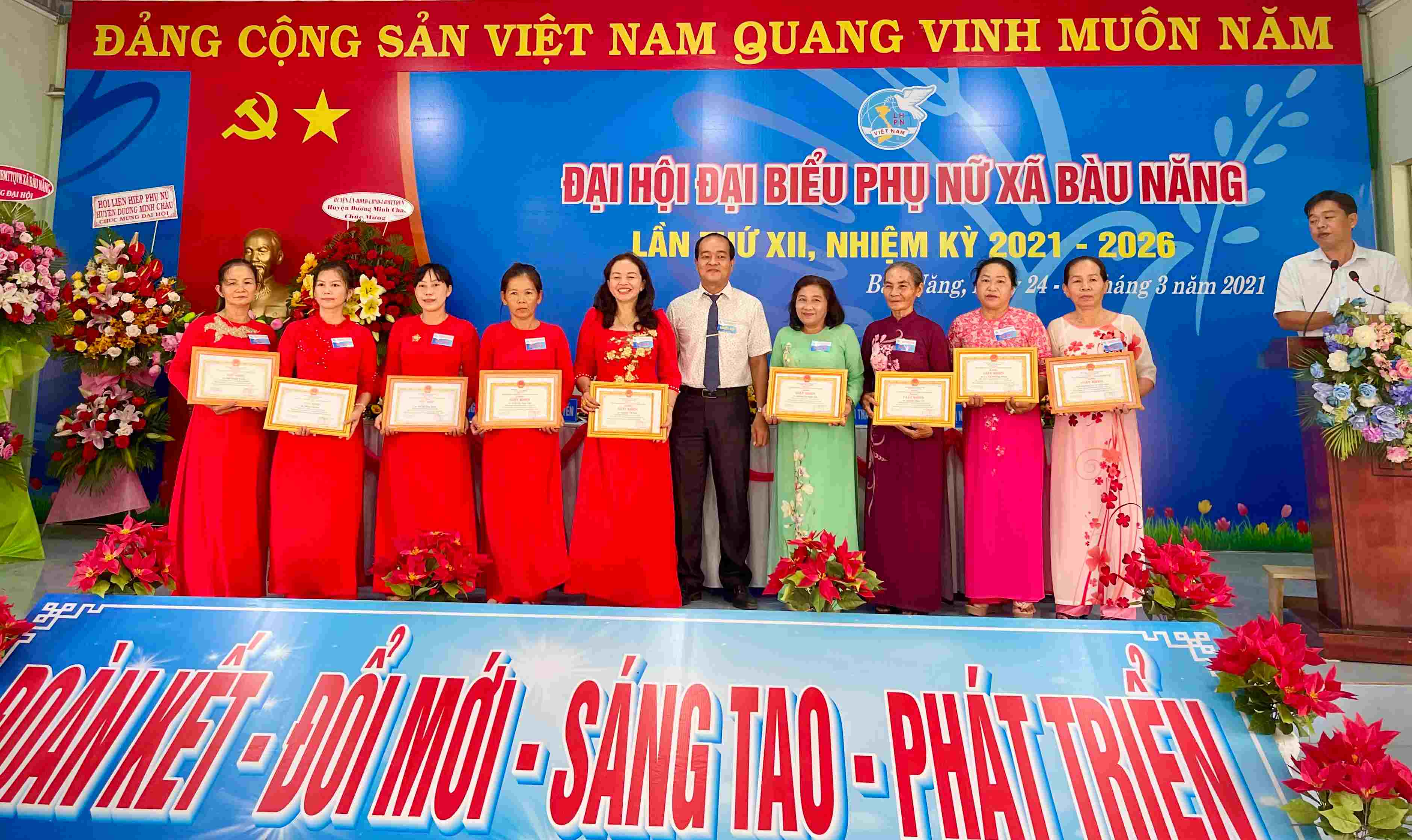 Hội LHPN Việt Nam xã Bàu Năng Tổ chức Đại hội Đại biểu Hội Liên hiệp phụ nữ xã Lần thứ XII, nhiệm kỳ 2021-2026