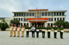 Chủ tịch UBND huyện Dương Minh Châu khen thưởng trước cờ đột xuất 02 tập thể và 23 cá nhân có thành tích xuất sắc