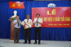 Đảng bộ xã Phan trao tặng huy hiệu 30 năm tuổi đảng cho đảng viên Triệu Văn Học